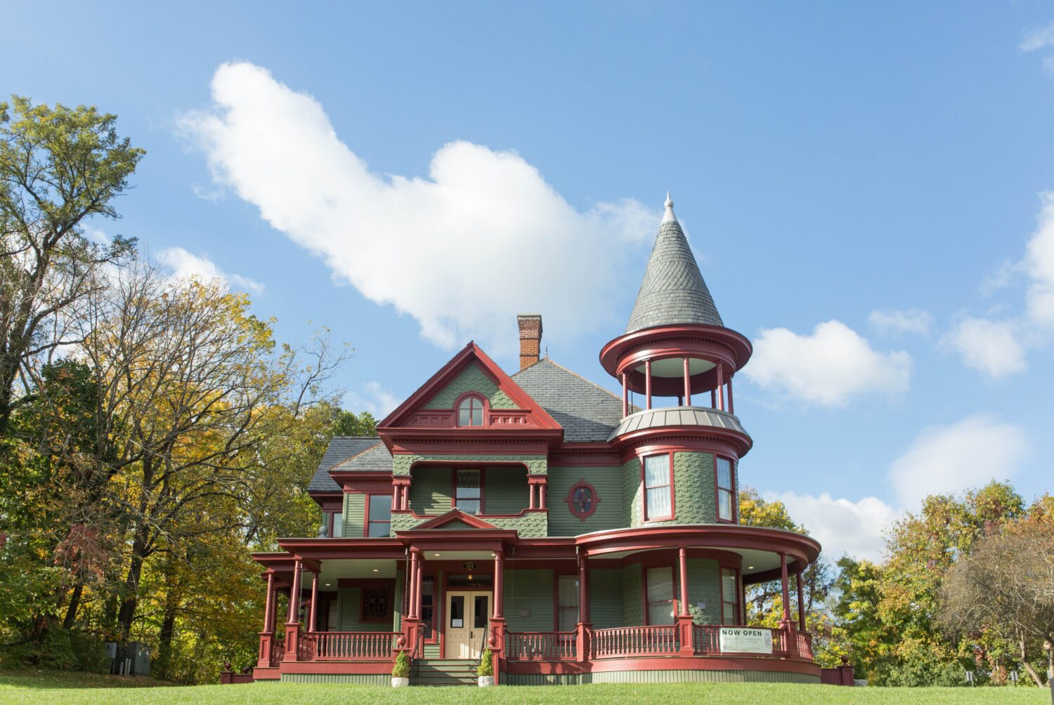 Alexander Black House front | | 2RW