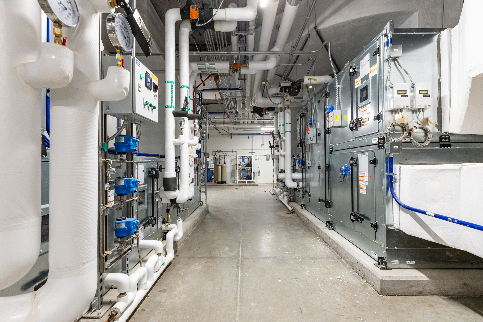 Main Mech Room | | 2RW
